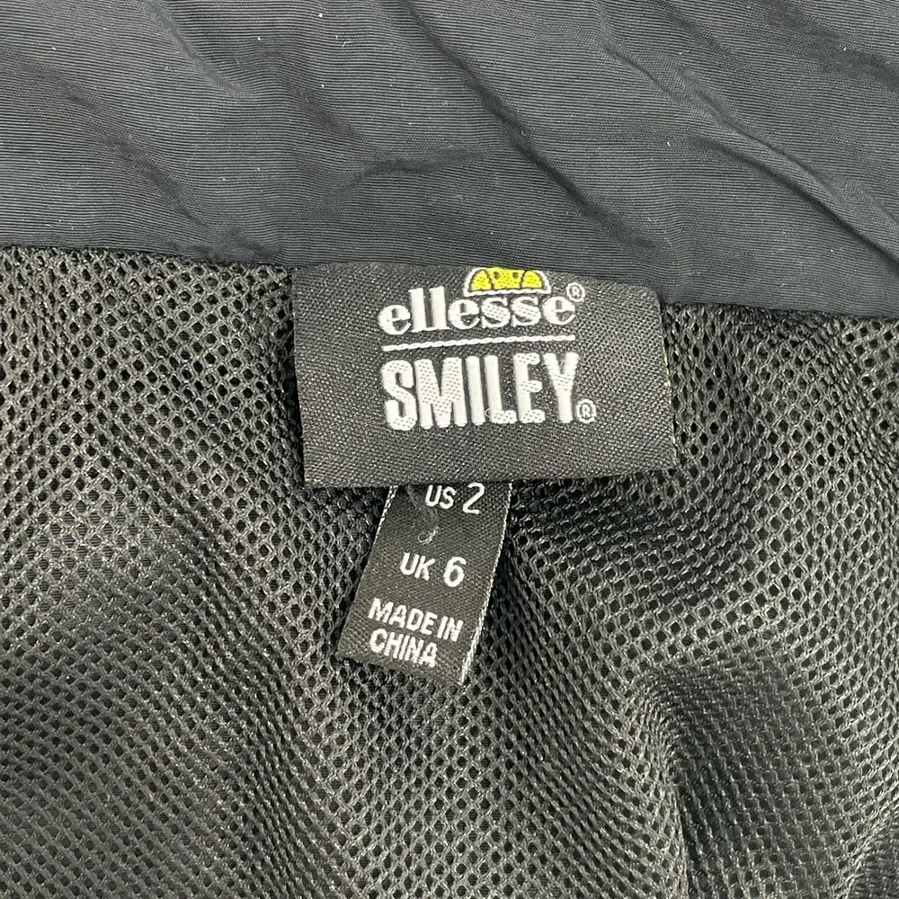 Ellesse Smiley Brigsi Jacket - Picture 10 of 13
